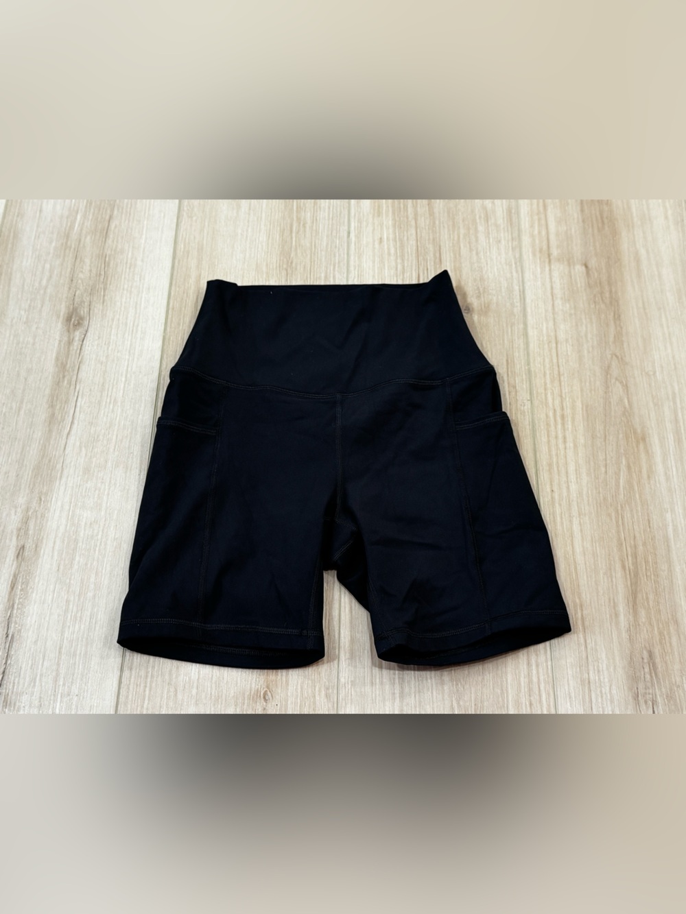 HeyNuts Black Biker Shorts XS High Waisted Yoga Gym Athletic